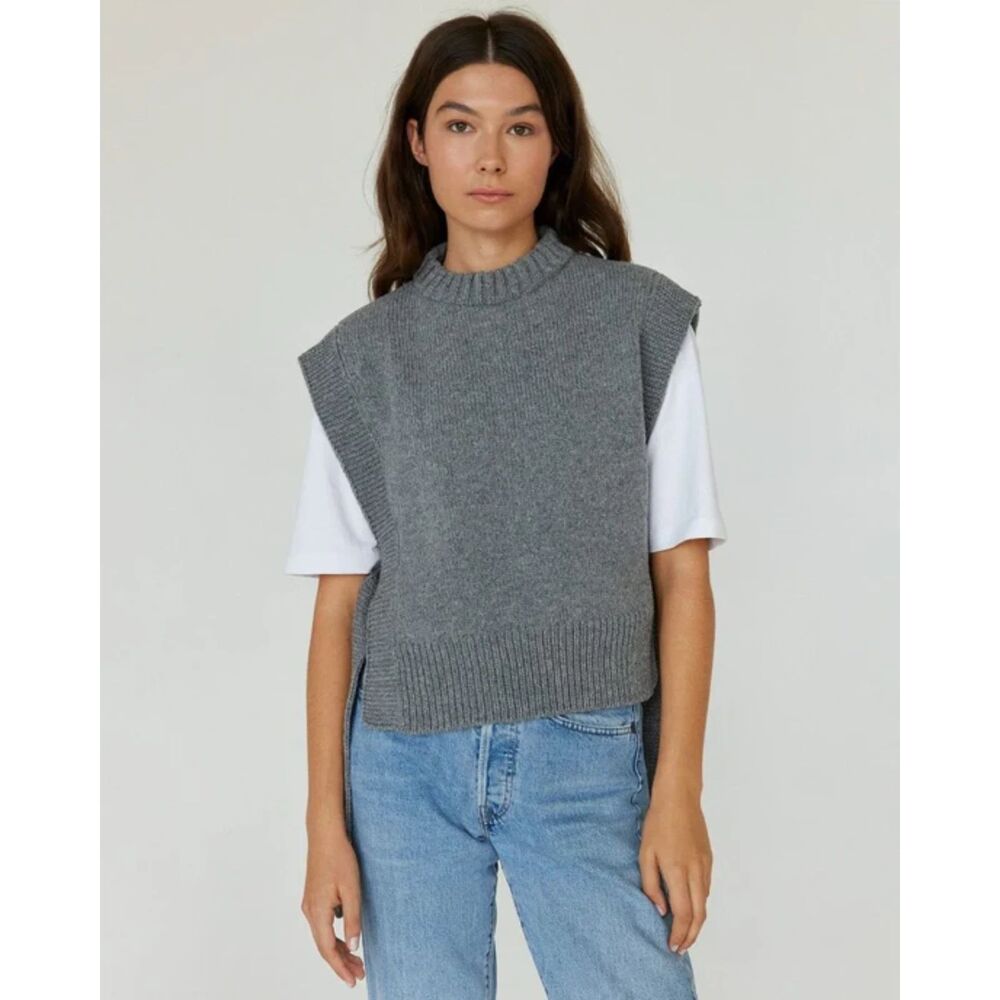 The Knotty Ones Kalvos Vest